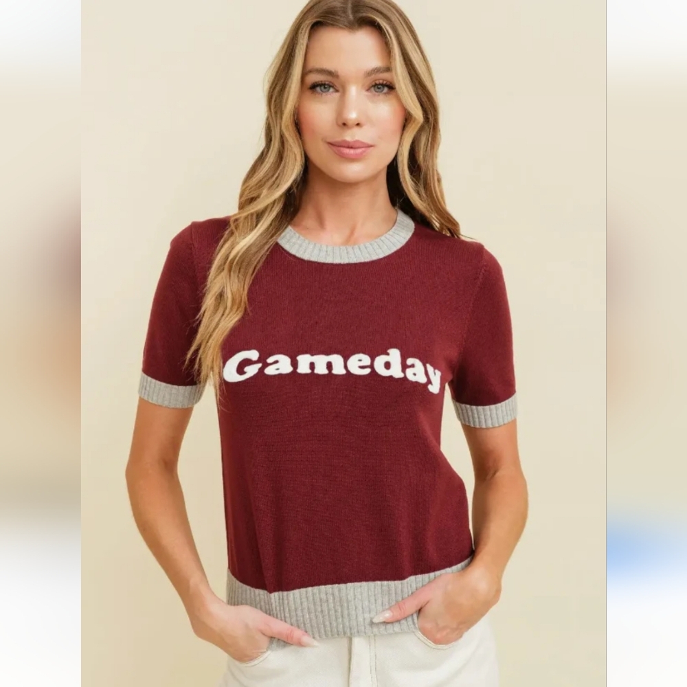 Cloud Ten NWT Gameday Maroon & Gray Short Sleeve Lightweight Sweater Top